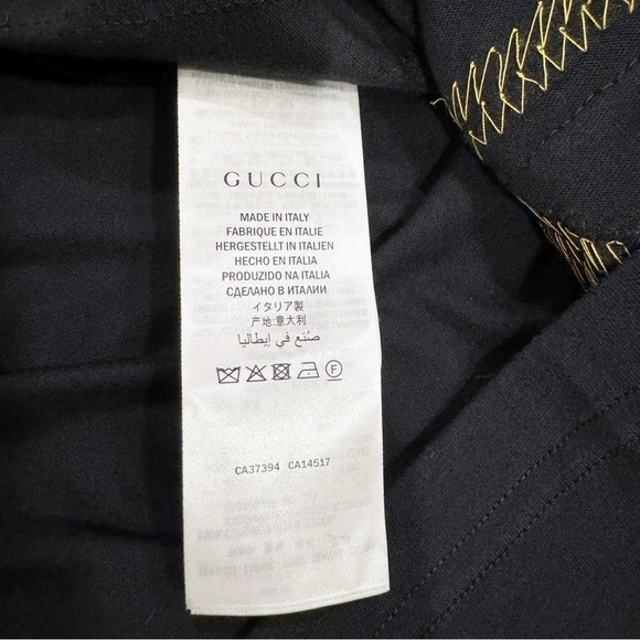 Gucci | Oversized Feline Print T-shirt Top Embroidered Beaded Size Small - Picture 8 of 11